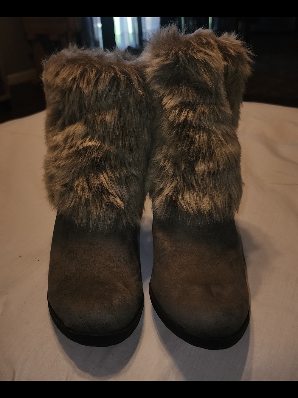 Faux Fur Trim Winter Boot - Taupe/Gray
